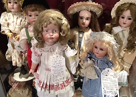 Photo Gallery - Ashley's Dolls